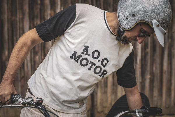 AOG Motor Tee Noir Ecru